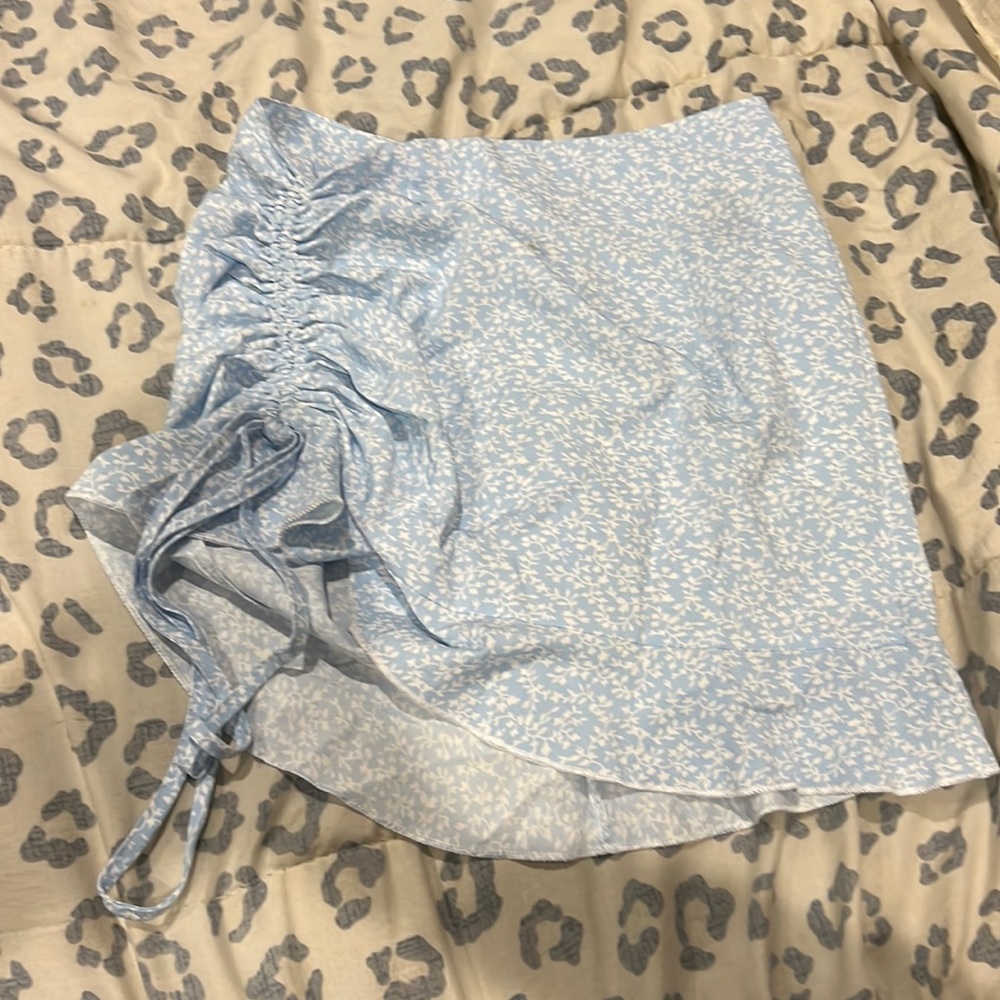 Blue and white skirt size xs/2